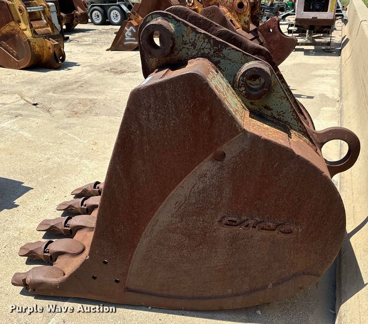 image for item LF9926 Esco bucket 