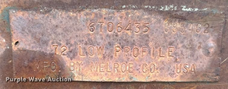 image for item LF9944 Melroe 72 Low Profile skid steer bucket