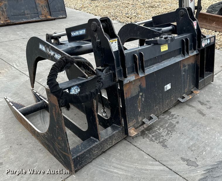 image for item LF9945 Blue Diamond  106470 skid steer grapple bucket