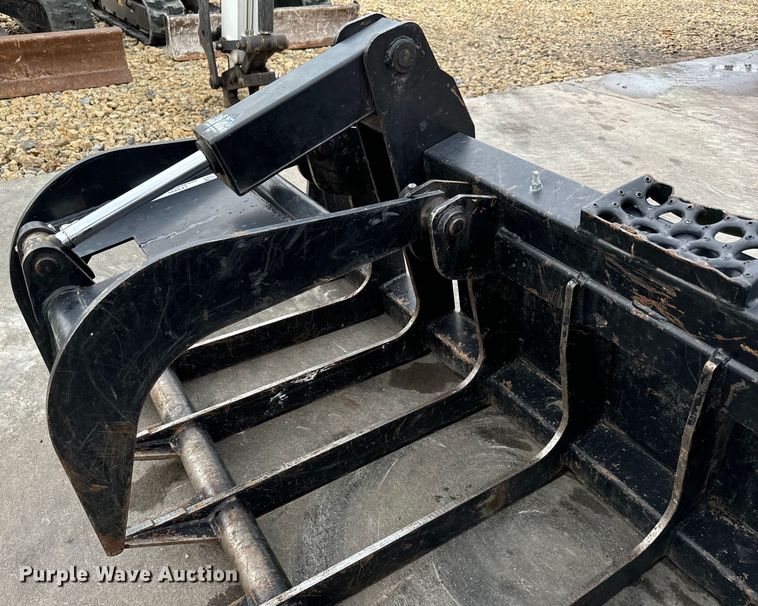 image for item LF9945 Blue Diamond  106470 skid steer grapple bucket