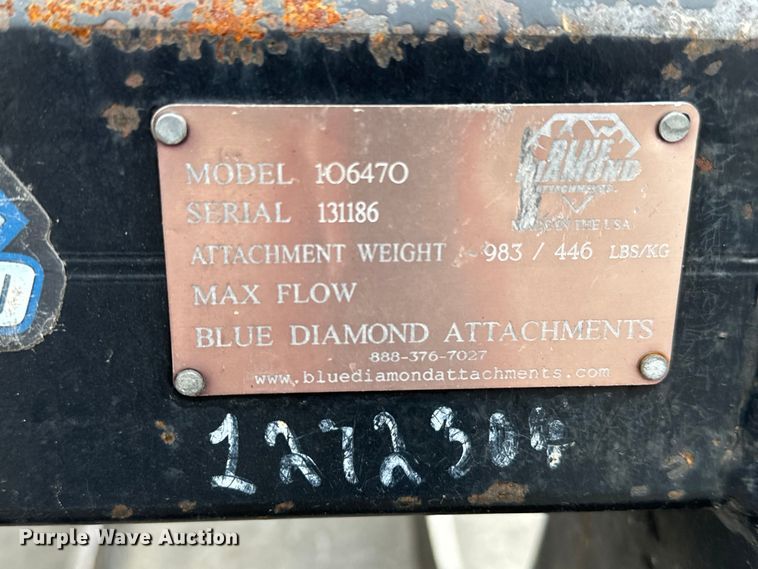image for item LF9945 Blue Diamond  106470 skid steer grapple bucket