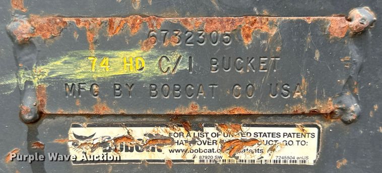 image for item LF9946 Bobcat  74 HD C/I skid steer bucket