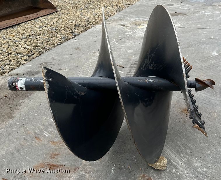 image for item LF9948 Bobcat auger bit