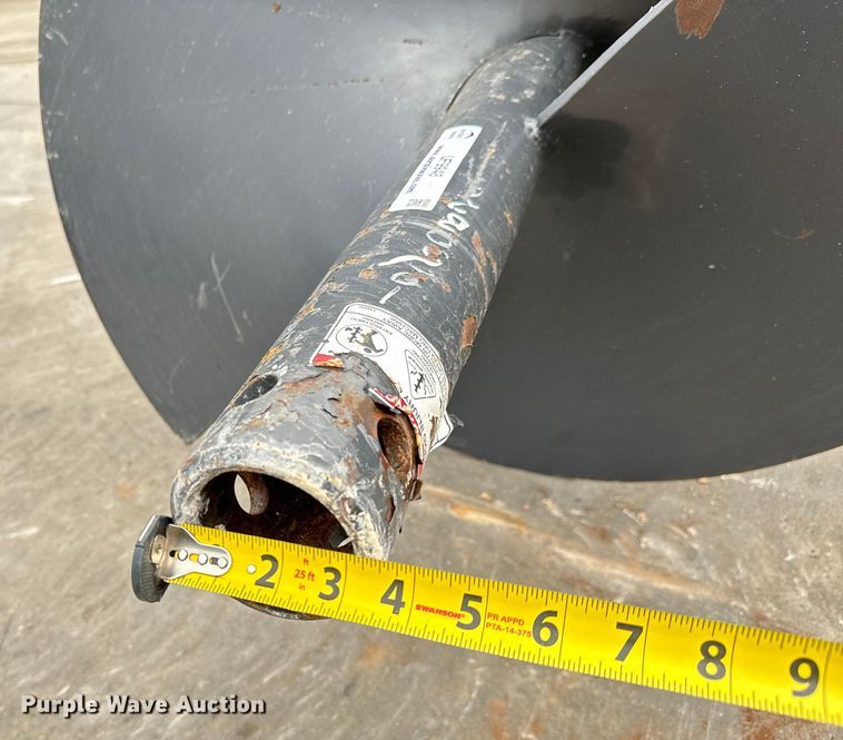 image for item LF9948 Bobcat auger bit