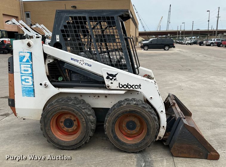 image for item LF9953 1993 Bobcat 753 skid steer loader