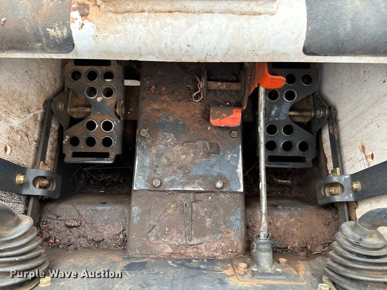 image for item LF9953 1993 Bobcat 753 skid steer loader