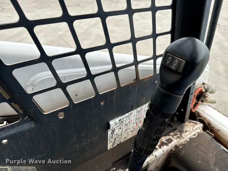 image for item LF9953 1993 Bobcat 753 skid steer loader