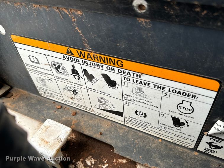 image for item LF9953 1993 Bobcat 753 skid steer loader