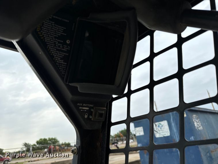 image for item LF9953 1993 Bobcat 753 skid steer loader