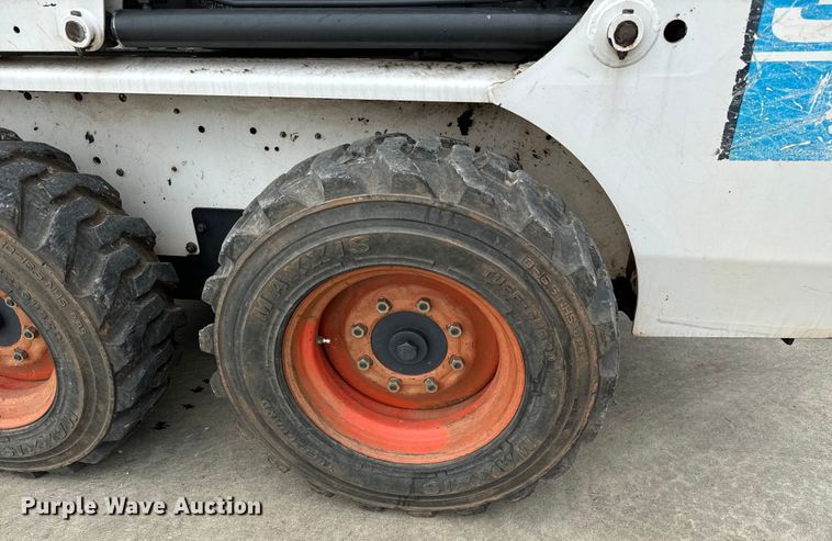 image for item LF9953 1993 Bobcat 753 skid steer loader