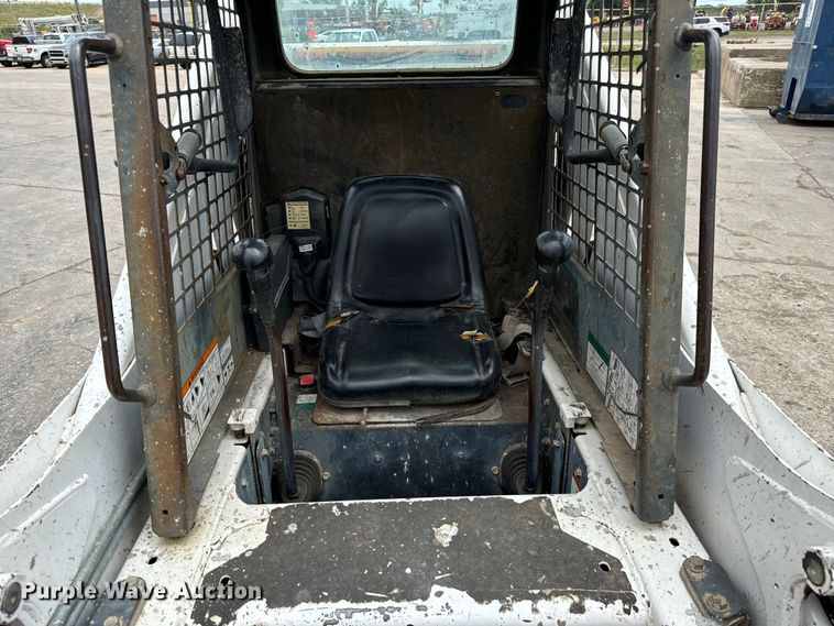 image for item LF9961 1998 Bobcat 873 skid steer loader