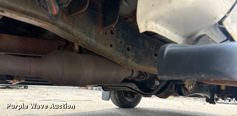 image for item LR9409 2013 Ford  F450 Super Duty XL bucket truck