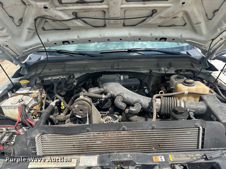 image for item LR9409 2013 Ford  F450 Super Duty XL bucket truck