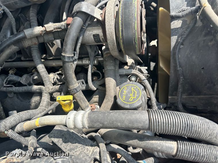 image for item LR9409 2013 Ford  F450 Super Duty XL bucket truck