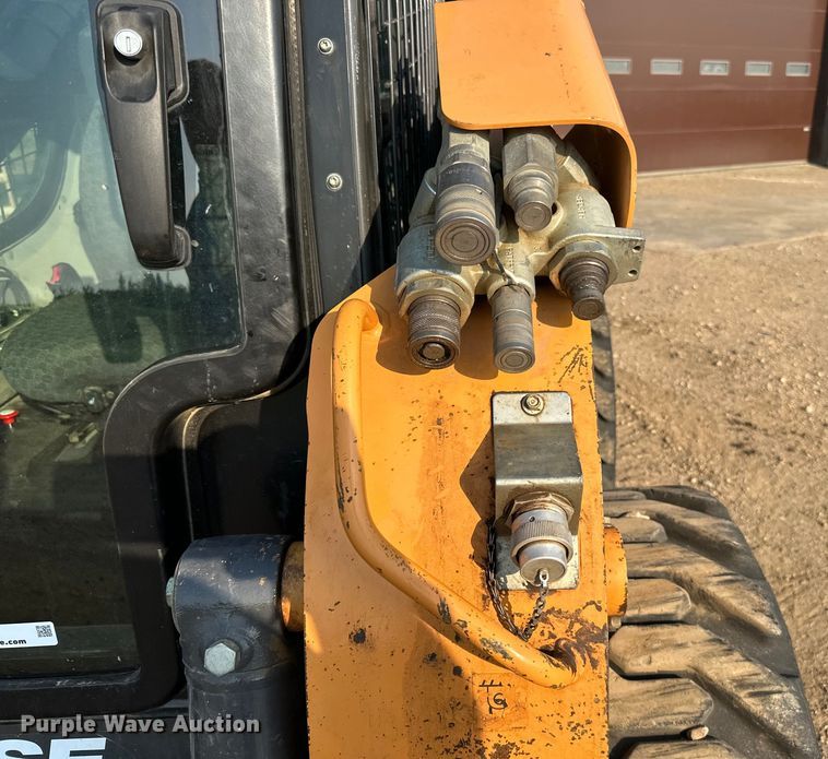 image for item LR9419 2020 Case SV280B skid steer loader