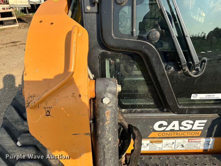 image for item LR9419 2020 Case SV280B skid steer loader