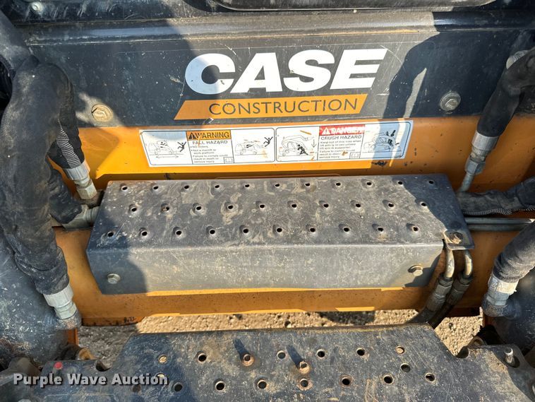 image for item LR9419 2020 Case SV280B skid steer loader