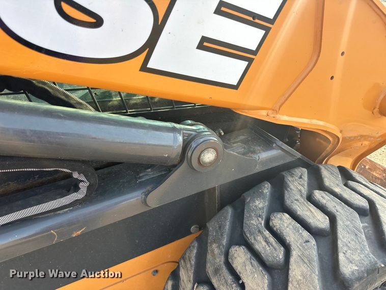image for item LR9419 2020 Case SV280B skid steer loader