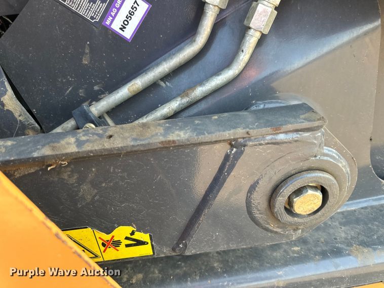 image for item LR9419 2020 Case SV280B skid steer loader