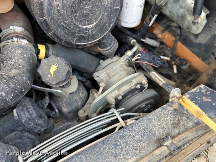 image for item LR9419 2020 Case SV280B skid steer loader