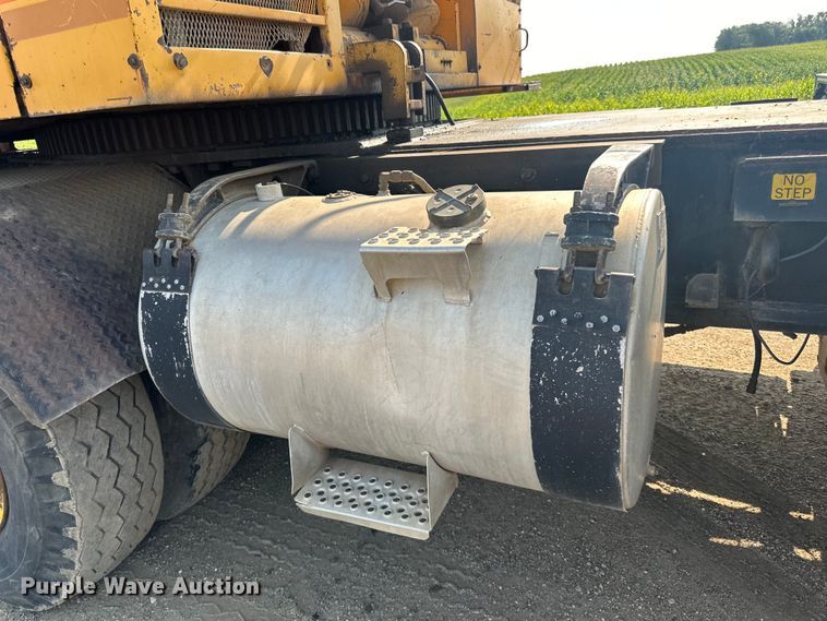 image for item LR9424 1971 Grove TM600 crane