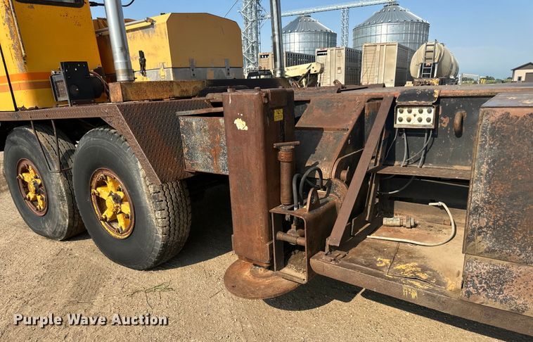image for item LR9424 1971 Grove TM600 crane