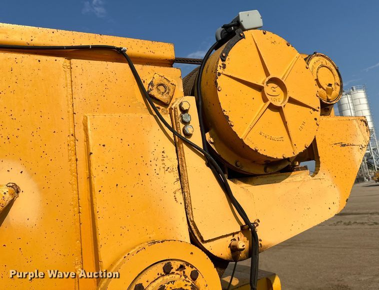 image for item LR9424 1971 Grove TM600 crane