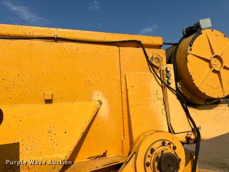 image for item LR9424 1971 Grove TM600 crane