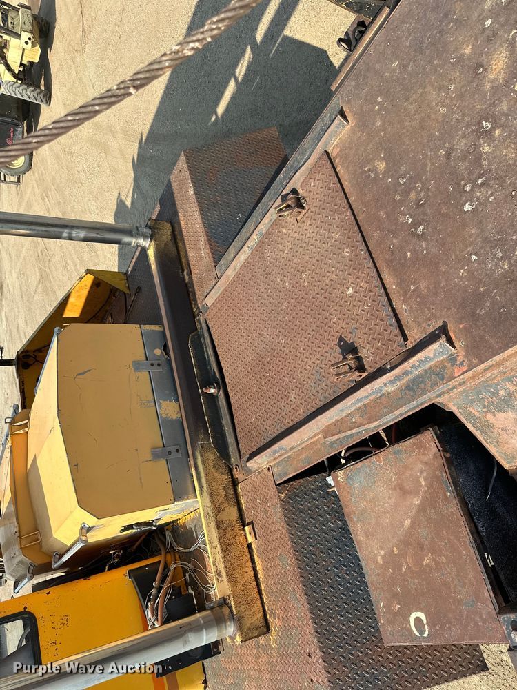 image for item LR9424 1971 Grove TM600 crane