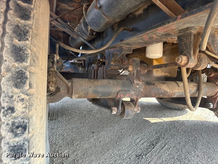 image for item LR9424 1971 Grove TM600 crane