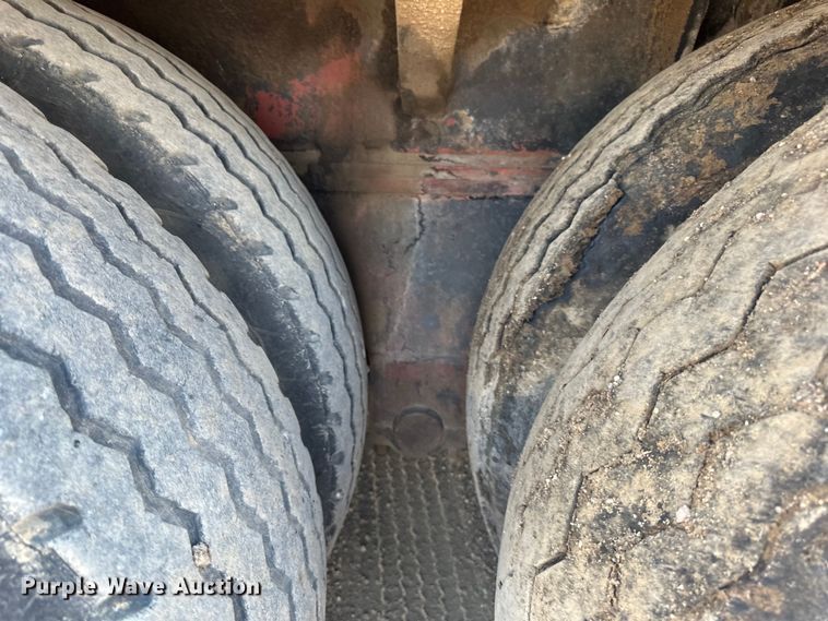 image for item LR9424 1971 Grove TM600 crane