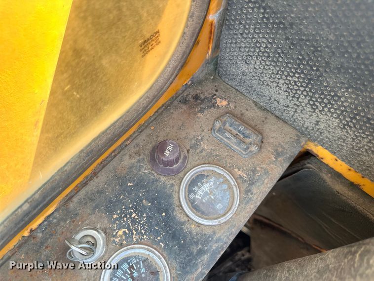 image for item LR9424 1971 Grove TM600 crane