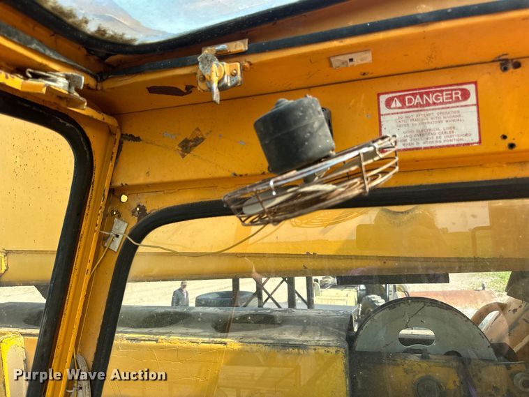 image for item LR9424 1971 Grove TM600 crane