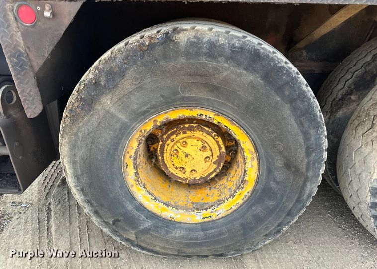 image for item LR9424 1971 Grove TM600 crane