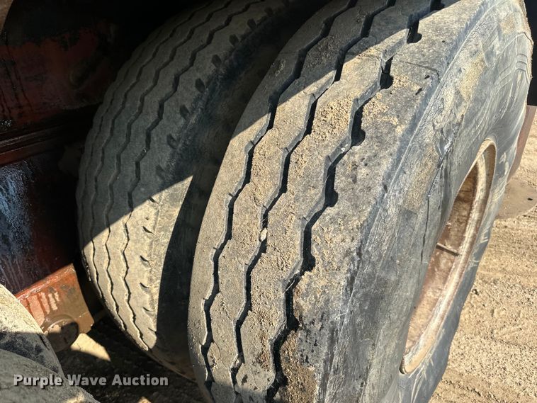 image for item LR9424 1971 Grove TM600 crane