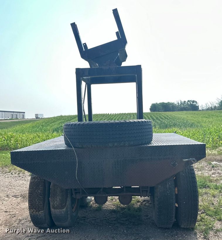 image for item LR9424 1971 Grove TM600 crane