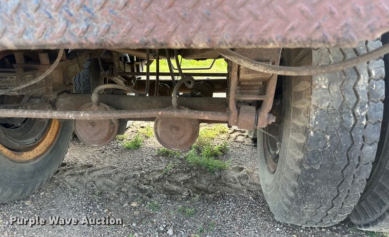 image for item LR9424 1971 Grove TM600 crane