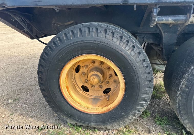 image for item LR9424 1971 Grove TM600 crane