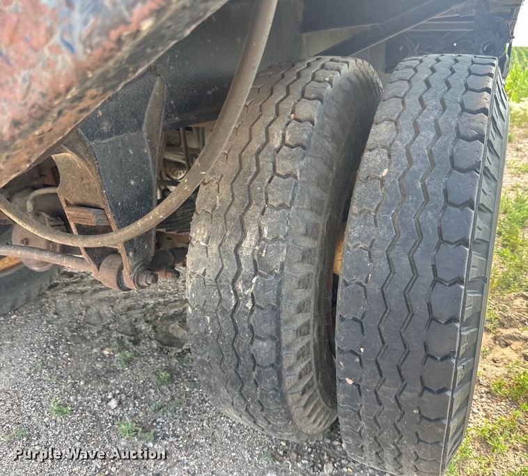 image for item LR9424 1971 Grove TM600 crane