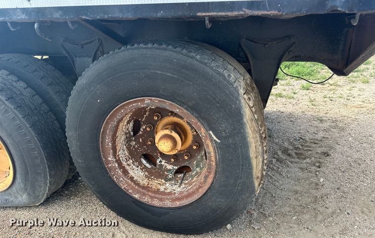 image for item LR9424 1971 Grove TM600 crane