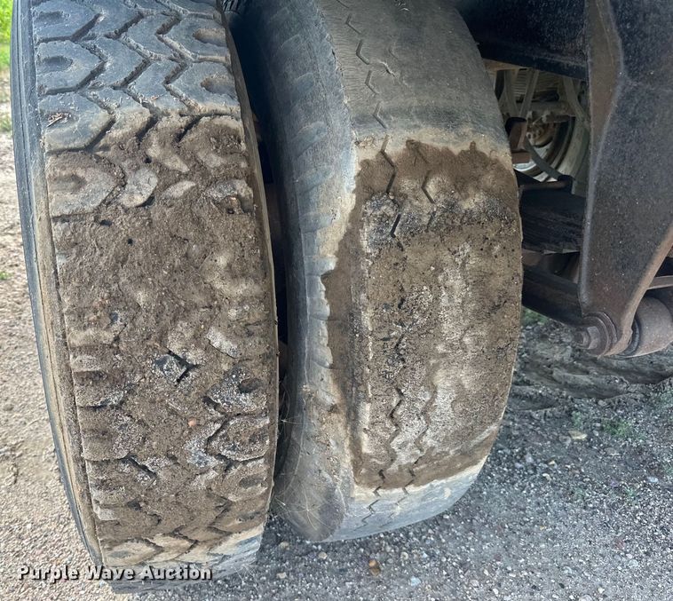 image for item LR9424 1971 Grove TM600 crane