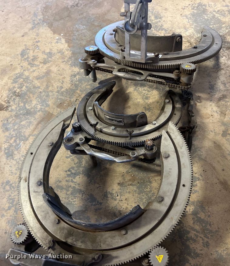 image for item LV9013 (3) bevelers