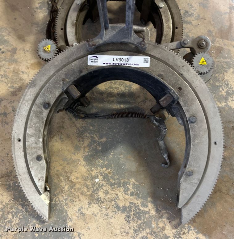 image for item LV9013 (3) bevelers