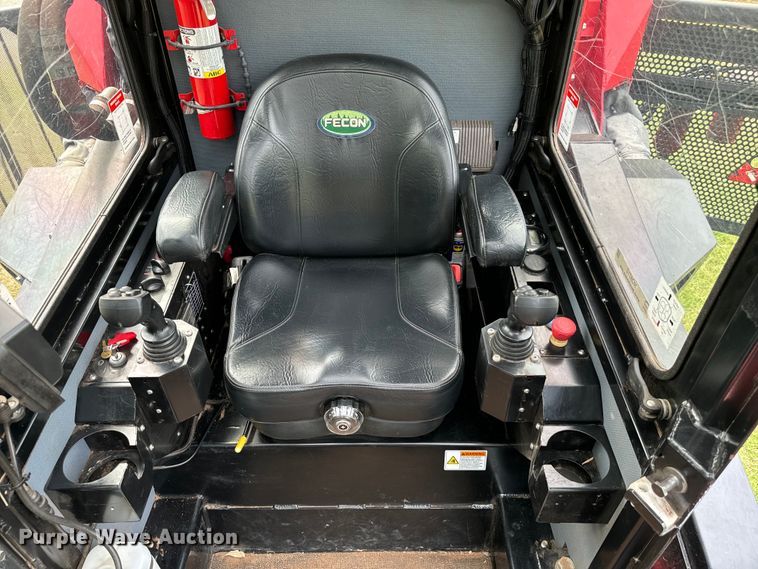 image for item NQ9712 2017 Fecon FTX 128R mulcher