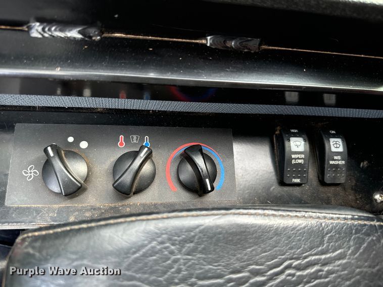 image for item NQ9712 2017 Fecon FTX 128R mulcher