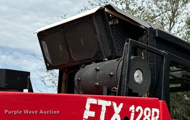 image for item NQ9712 2017 Fecon FTX 128R mulcher