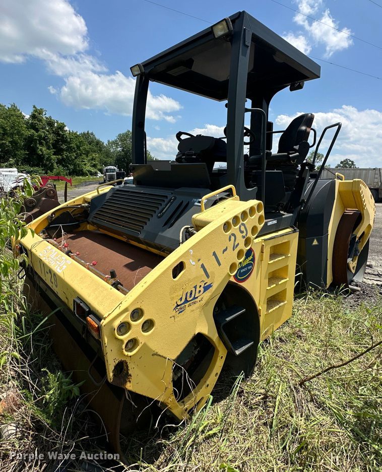 image for item NR9927 2006 Bomag BW190 AD-4 double drum vibratory roller