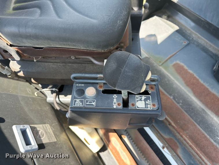 image for item NR9927 2006 Bomag BW190 AD-4 double drum vibratory roller