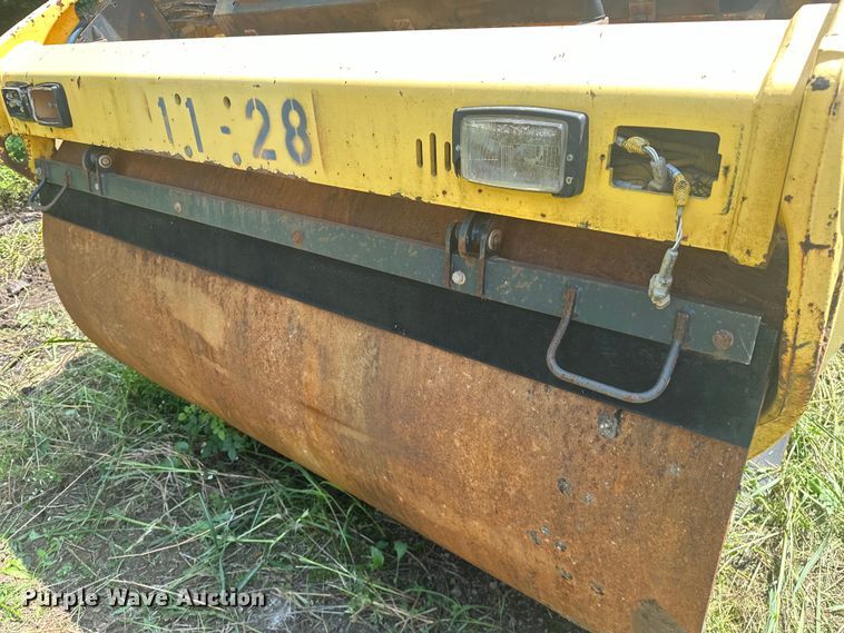 image for item NR9928 2005 Bomag BW190 AD-4 double drum vibratory roller