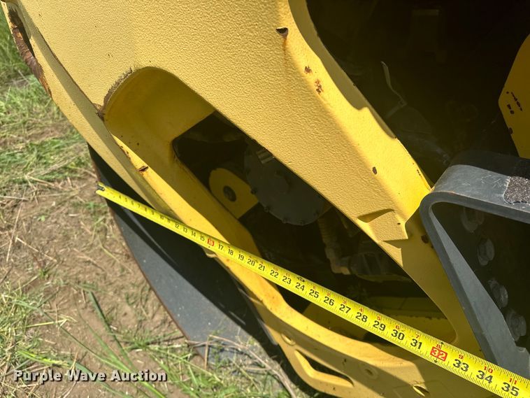 image for item NR9928 2005 Bomag BW190 AD-4 double drum vibratory roller